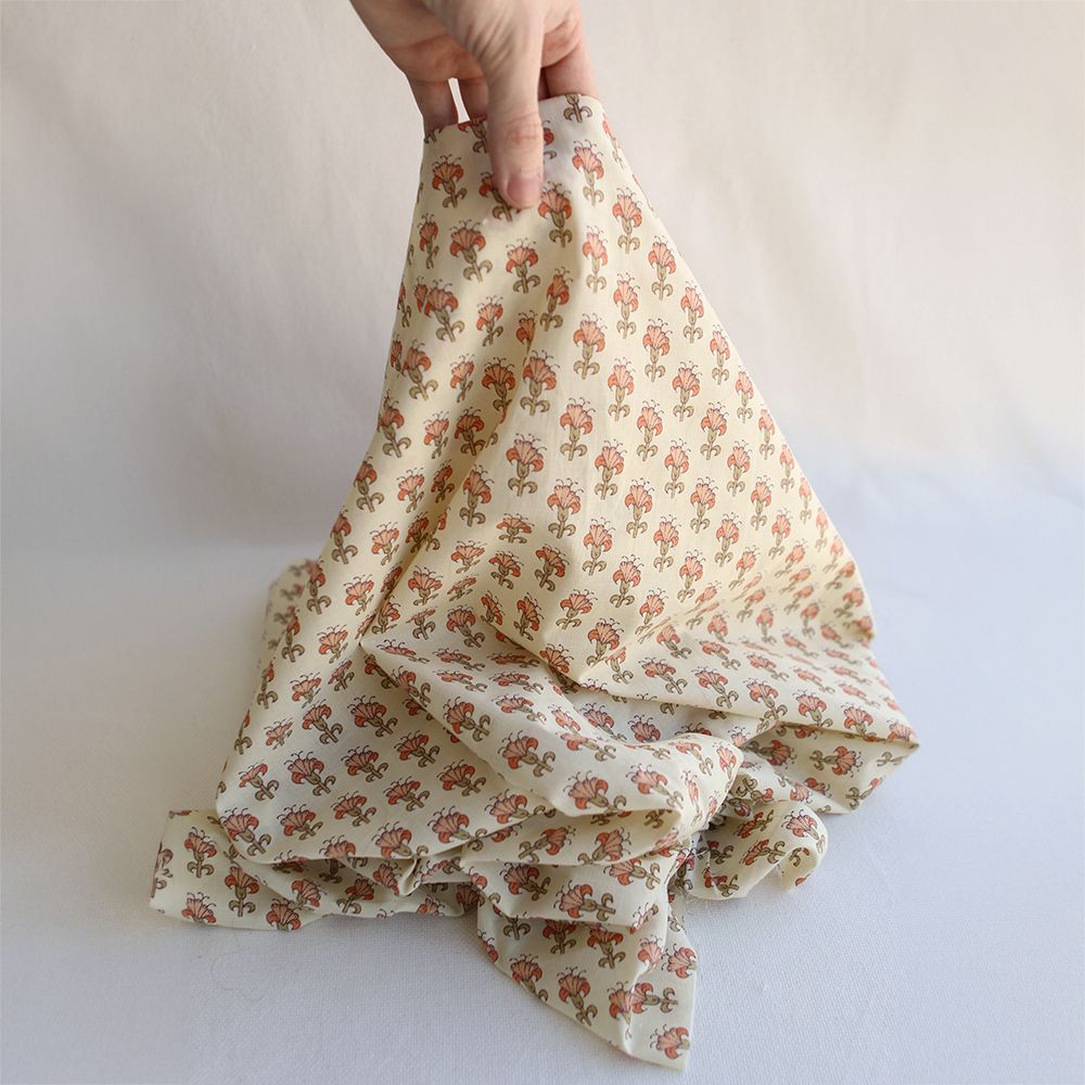 Maya B - Tissu indien en coton imprimé main Hand Block
