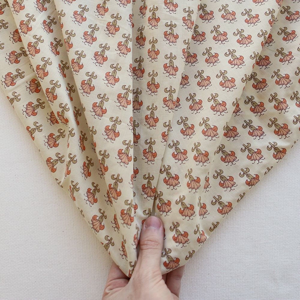 Maya B - Tissu indien en coton imprimé main Hand Block