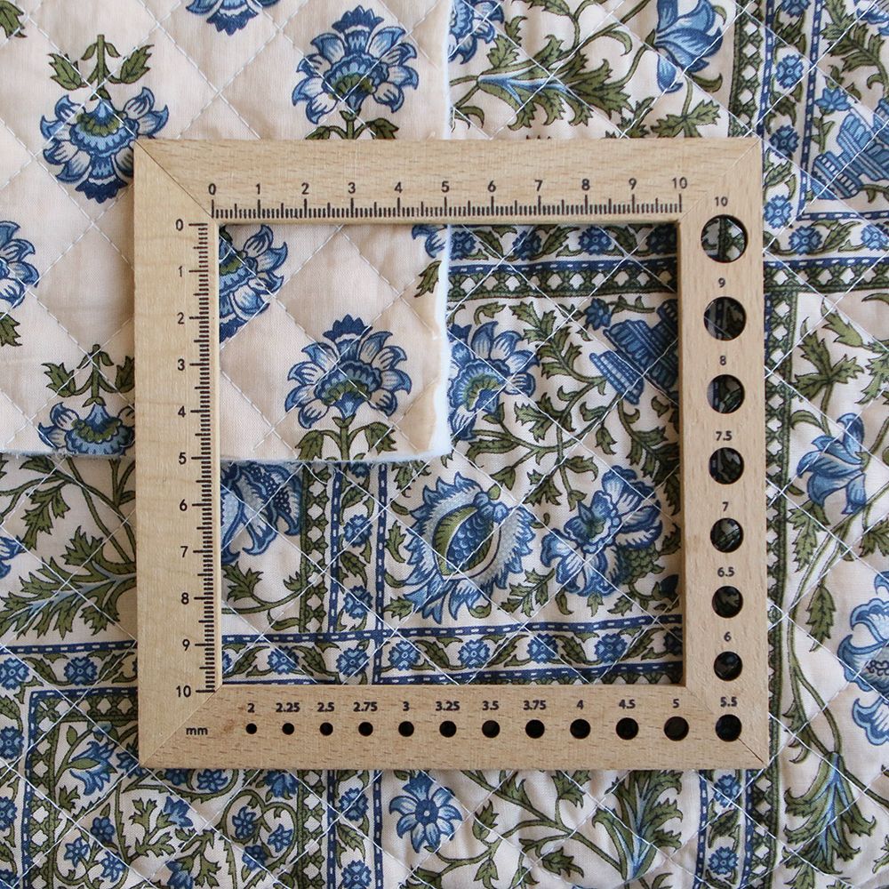 Prisha - Tissu indien matelassé double face coton hand block, largeur 100 cm