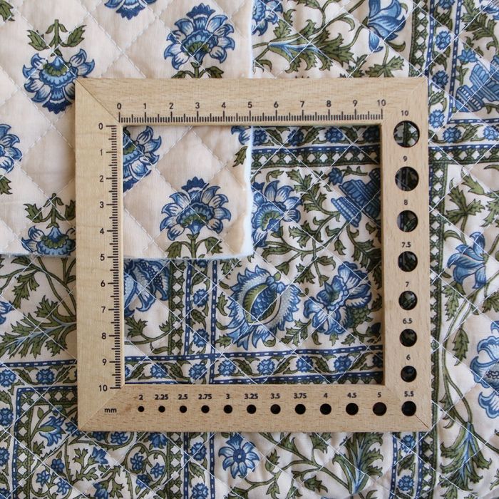 Prisha - Tissu indien matelassé double face coton hand block, largeur 100 cm