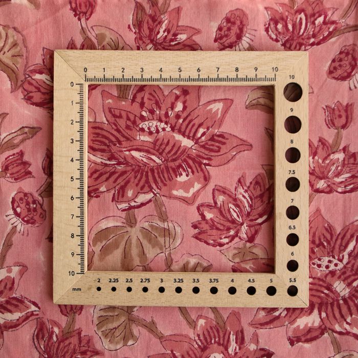 Vasanti - Tissu indien en coton imprimé main, hand block corail chaud