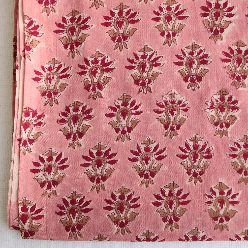 Vasanti B - Tissu indien en coton imprimé main, hand block corail chaud