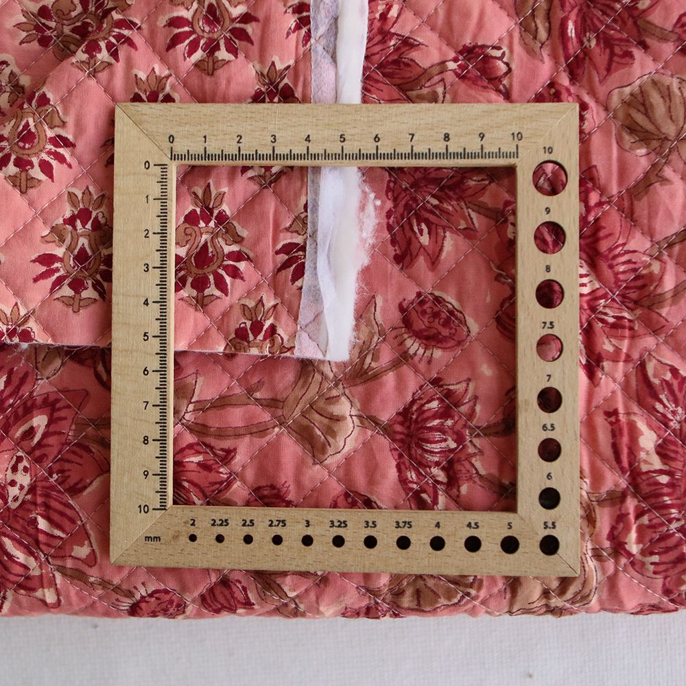 Vasanti - Tissu indien matelassé double face coton hand block, largeur 100 cm