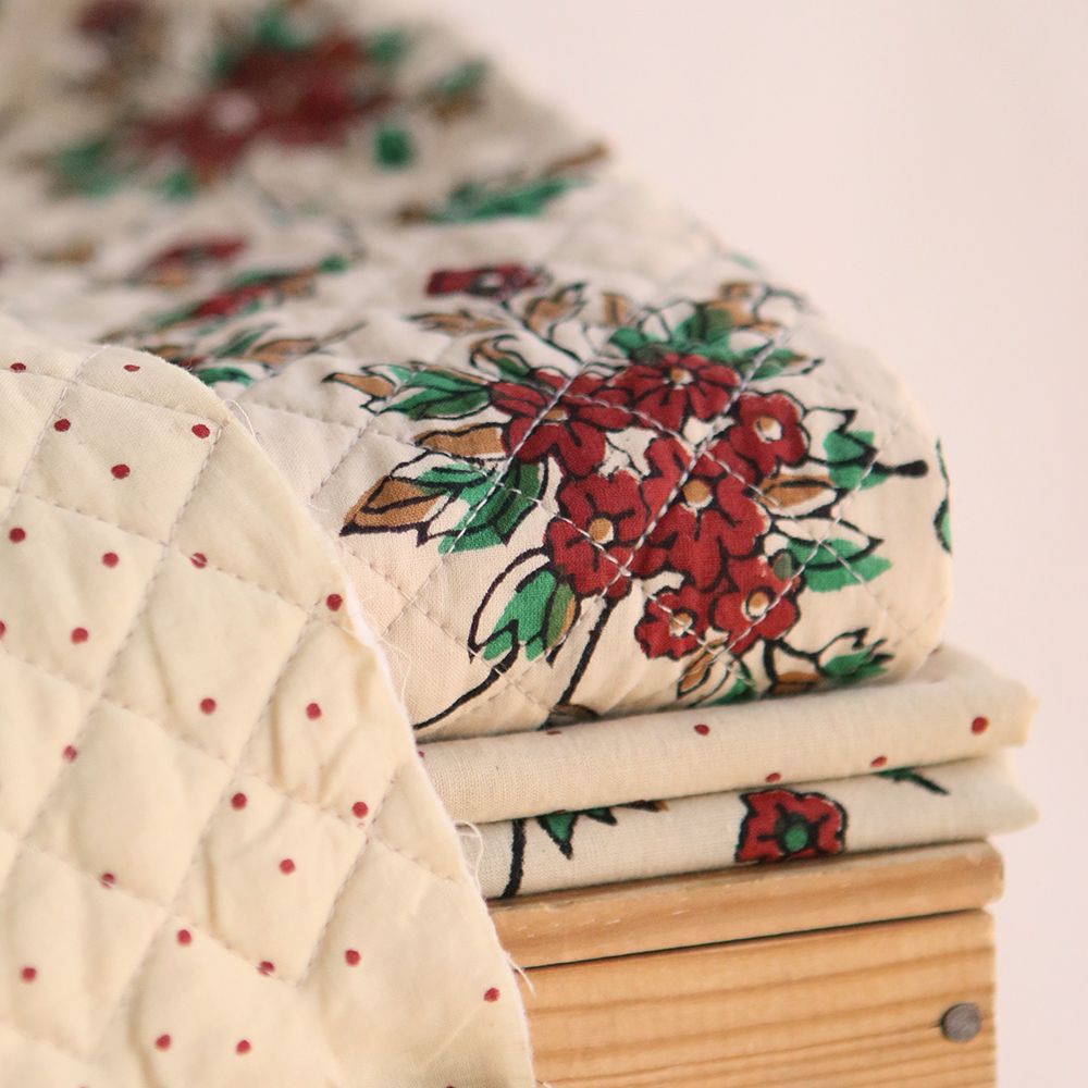 Sarika - Tissu indien matelassé double face coton hand block, largeur 100 cm