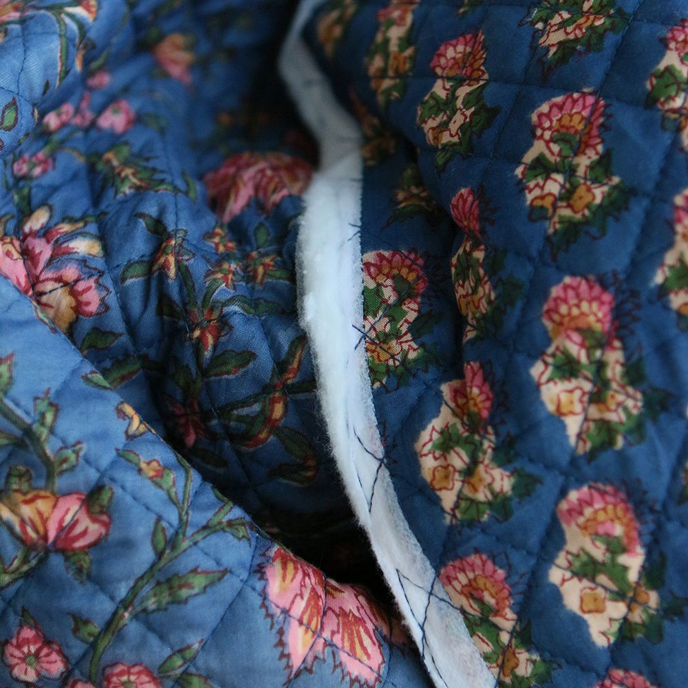 Saanvi - Tissu indien matelassé double face coton hand block, largeur 100 cm