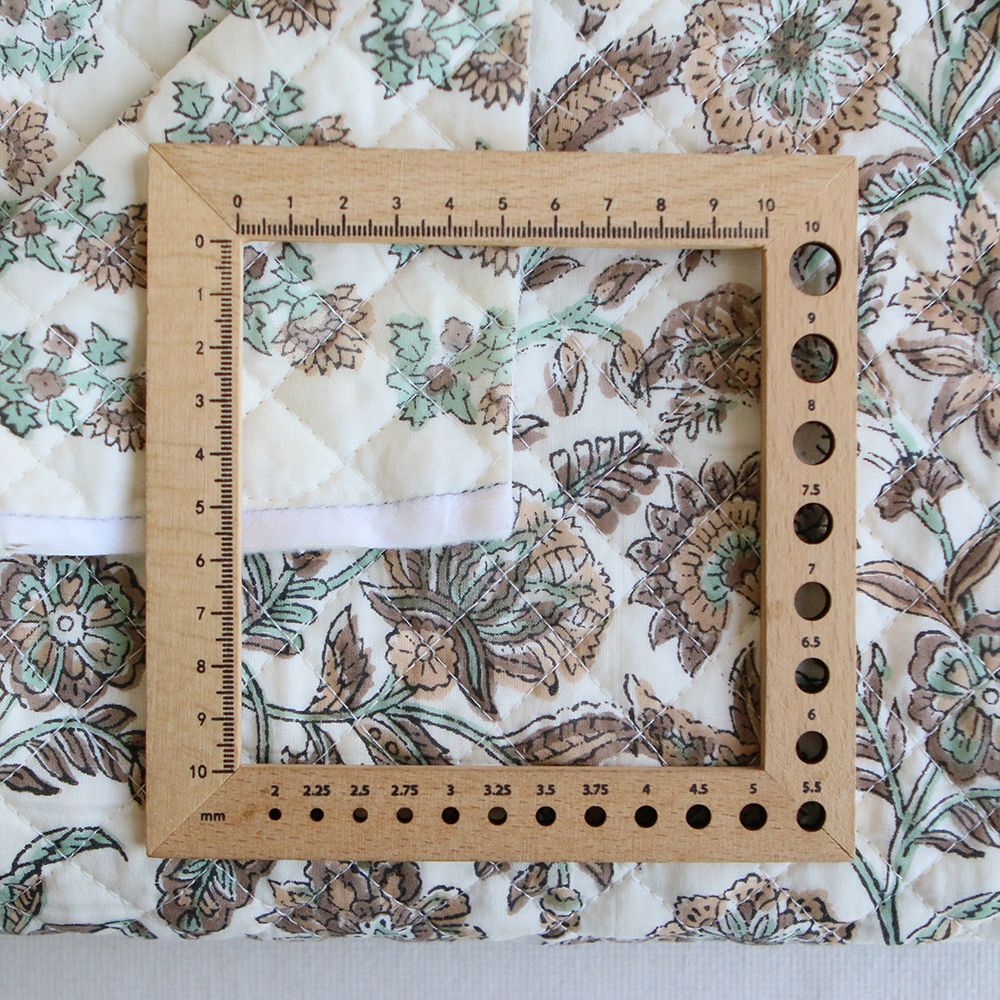 Padma - Tissu indien matelassé double face coton hand block, largeur 100 cm