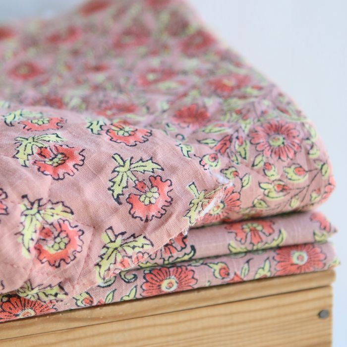 Amita - Tissu indien matelassé double face coton lavé hand block, largeur 100 cm