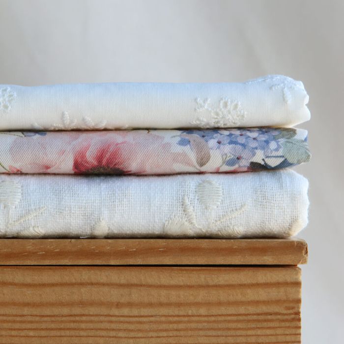 copie de Broderie anglaise voile de coton coloris blanc ivoire