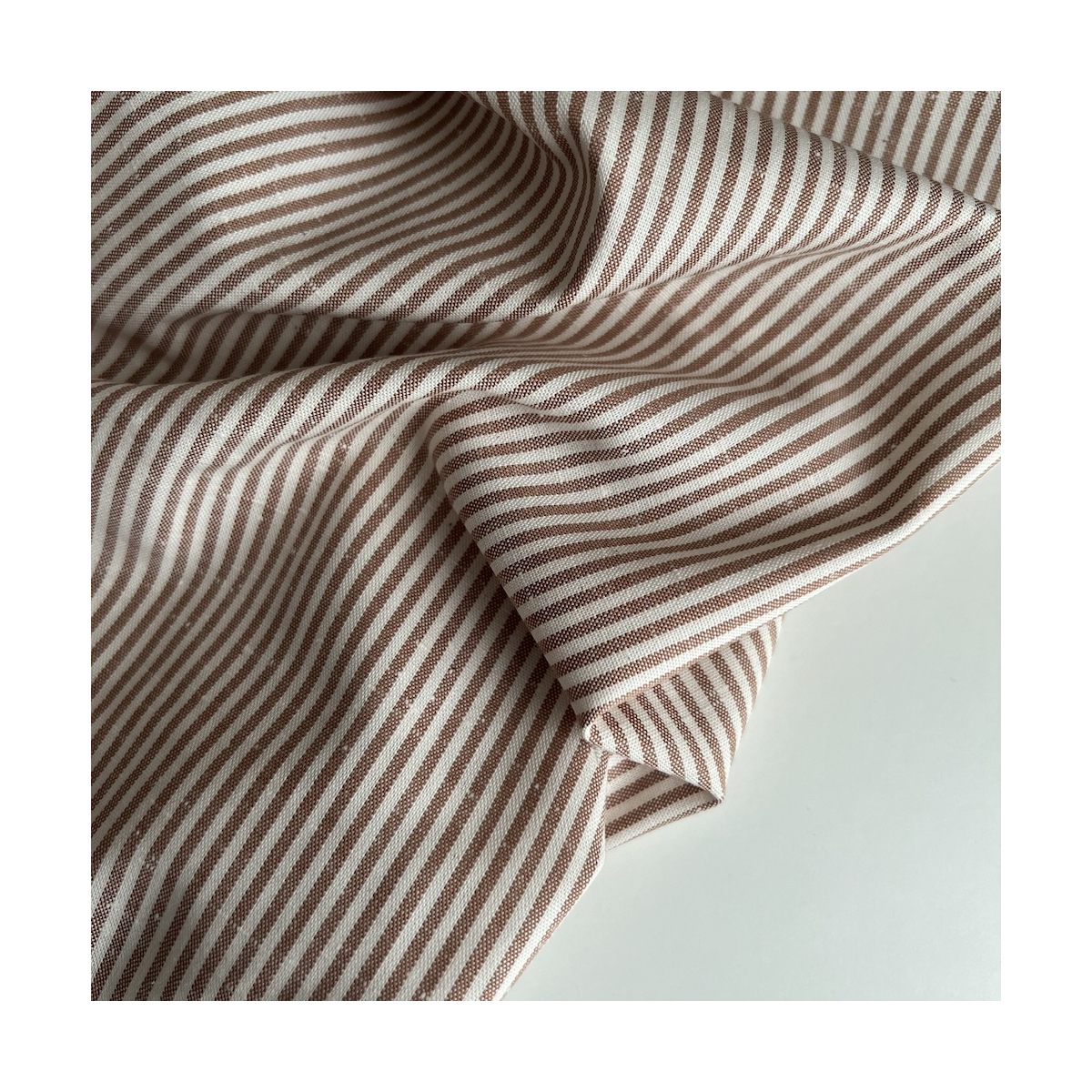 Coton chiné aspect brut rayures moyennes 2mm coloris caramel au beurre salé Batikou - 1