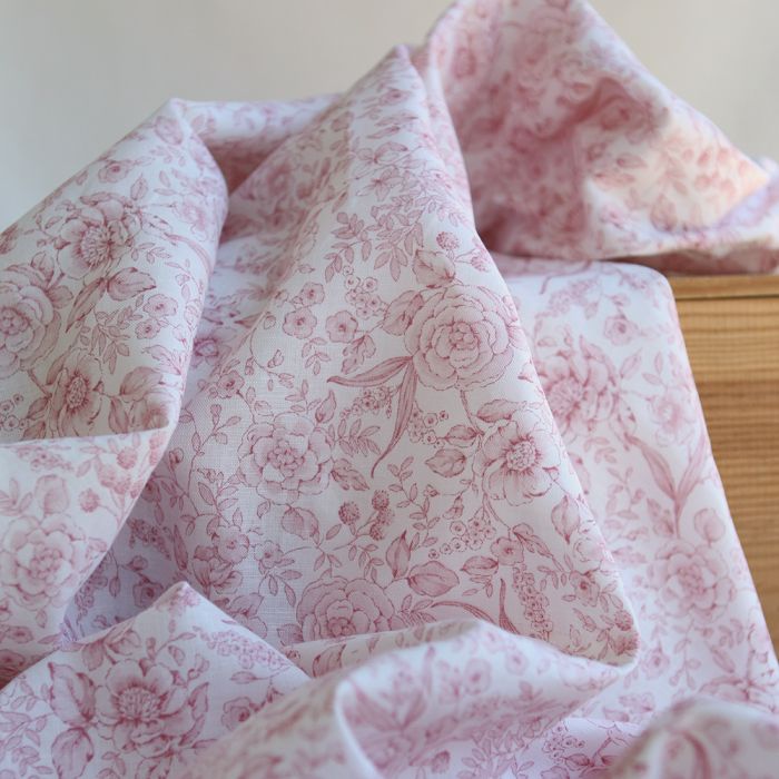 copie de Apolline - Tissu lin coton roses effet toile de Jouy blanc lait et cappuccino