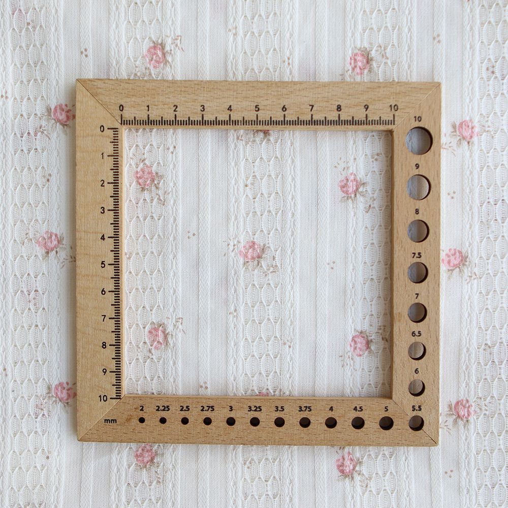 Mabel - Tissu coton jacquard fond écru fleuri rose poudré