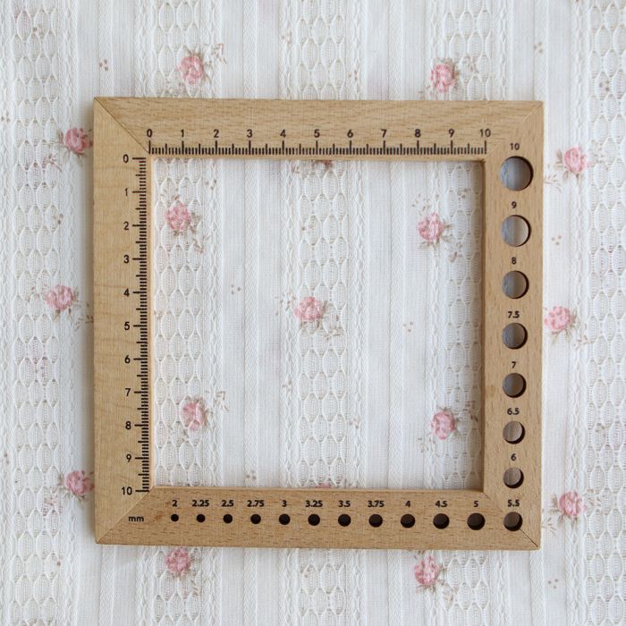 Mabel - Tissu coton jacquard fond écru fleuri rose poudré
