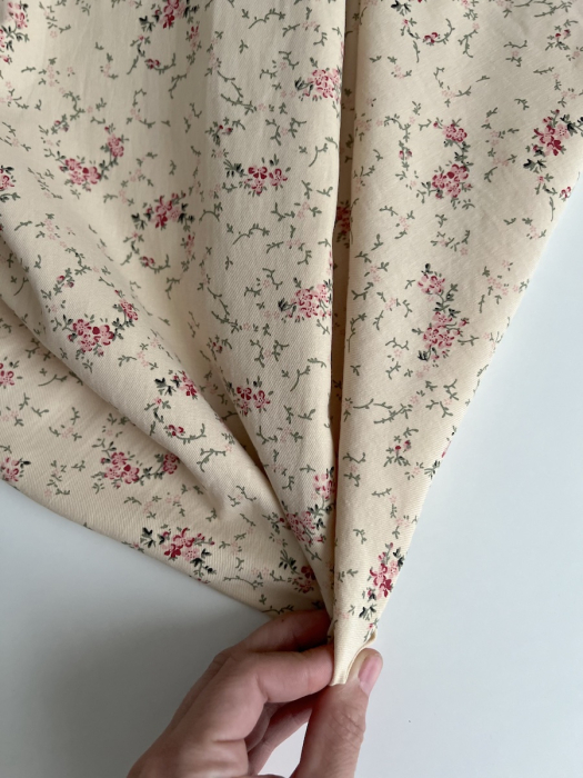Sophie - Tissu sergé de coton imprimé vintage fleuri fond crème Batikou - 7