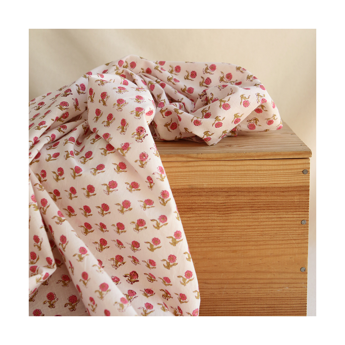 Arya B - Tissu indien en coton imprimé main Hand Block Artisanal