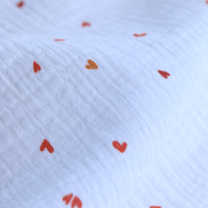 Coreo - Double gaze de coton motif minis coeurs rouges