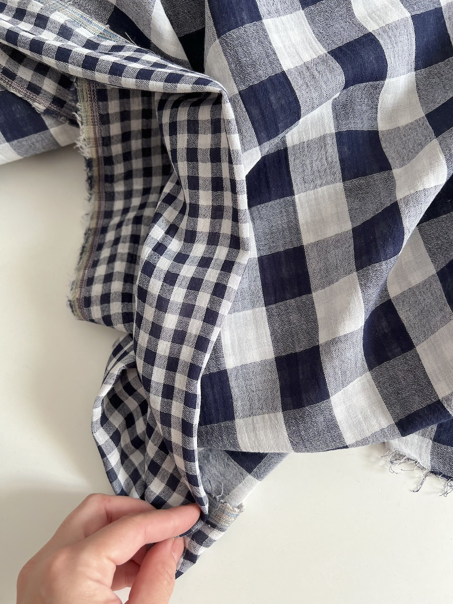 Double gaze de coton vichy réversible bleu marine / blanc Qualité Oeko-tex - 2