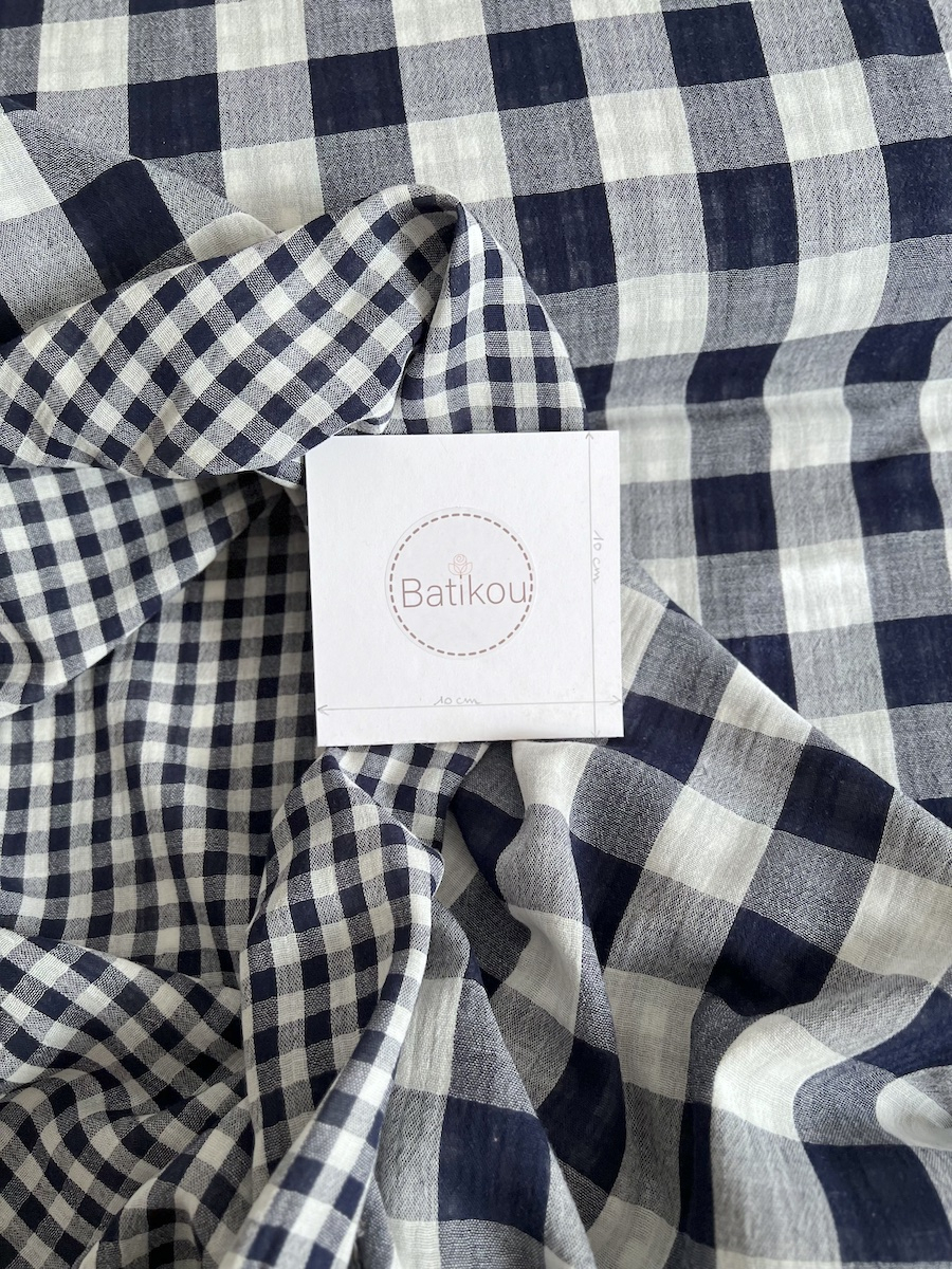 Double gaze de coton vichy réversible bleu marine / blanc Qualité Oeko-tex - 4