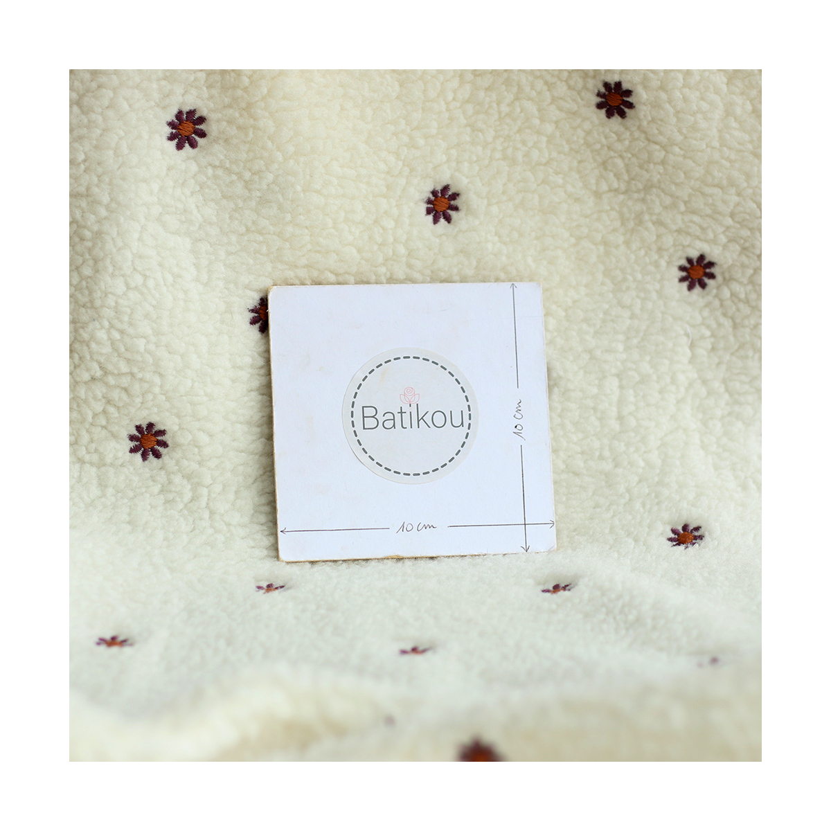copy of Teddy / moumoute bouclé fond crème motif coeurs bordeaux