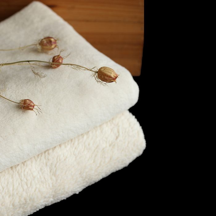 Gaby - Fausse fourrure / Moumoute / Sherpa 100% coton BIO non blanchi écru poils ras