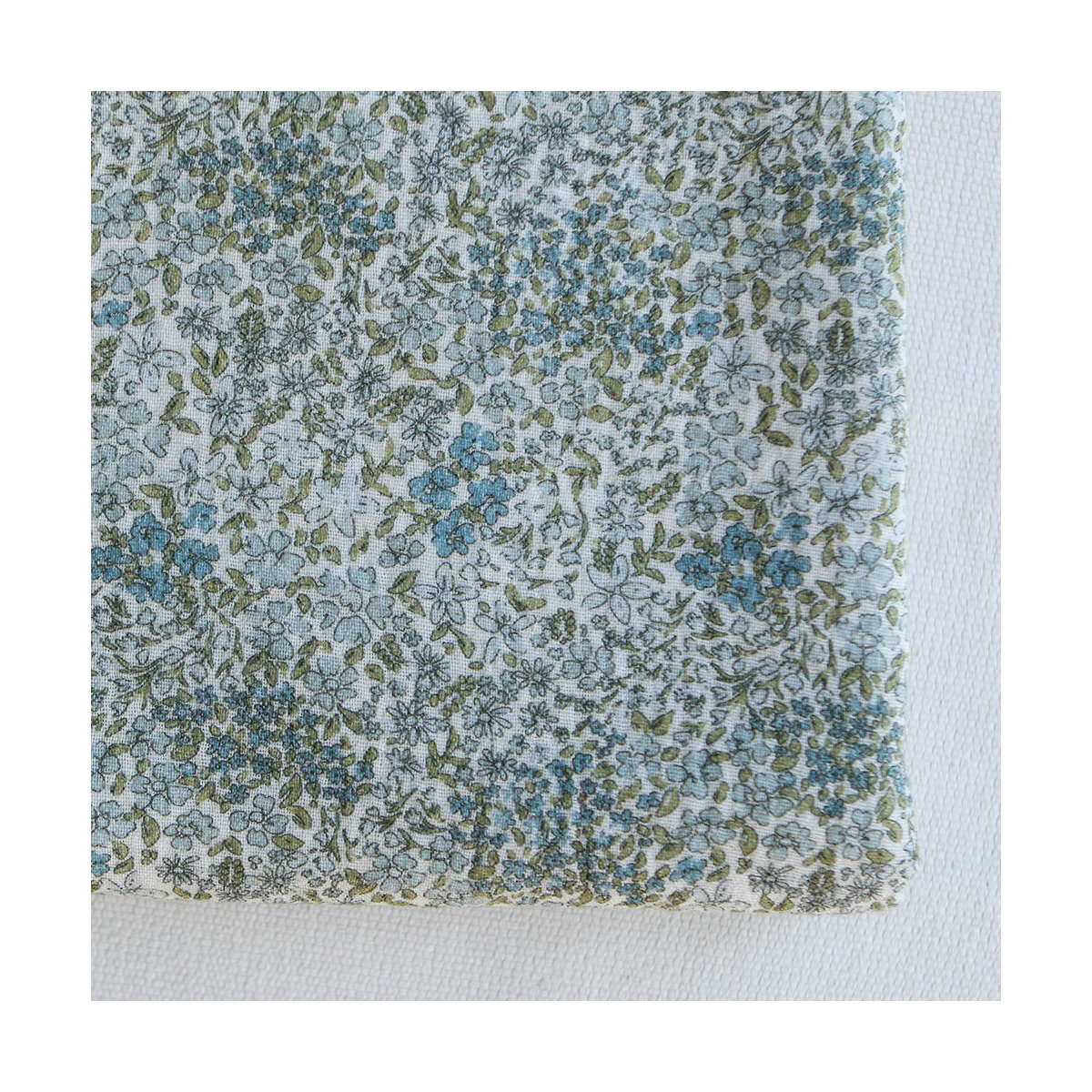 Double gaze de coton imprimé fleuri bleu