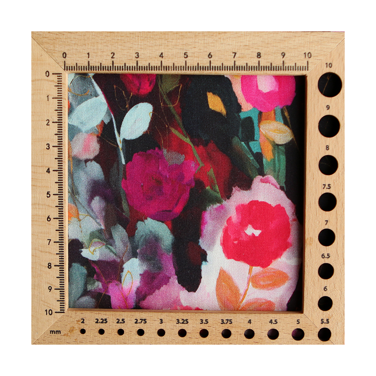 Lucia - Viscose satinée imprimé fleuri noir et fuschia