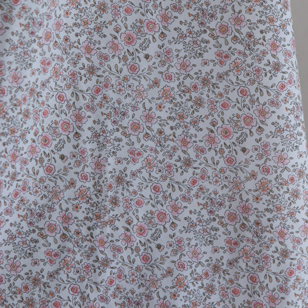 Suzanne - Popeline de coton douce qualité SWEET motif rose