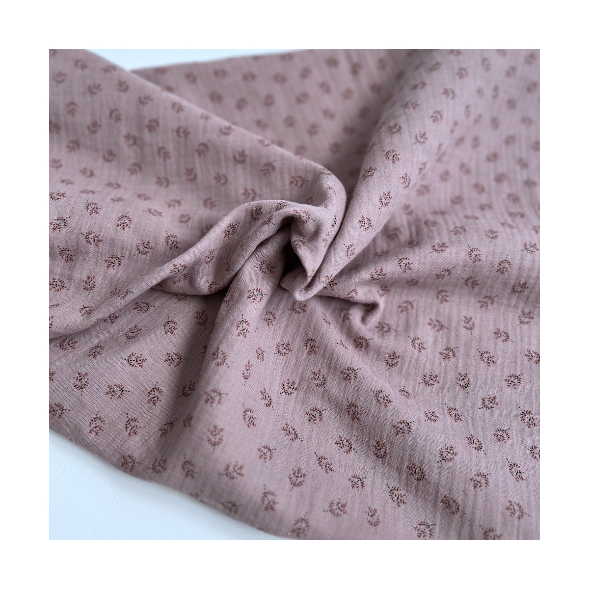 Double gaze de coton BIO vieux rose motif branches Tissus issus de l'agriculture biologique  - 1