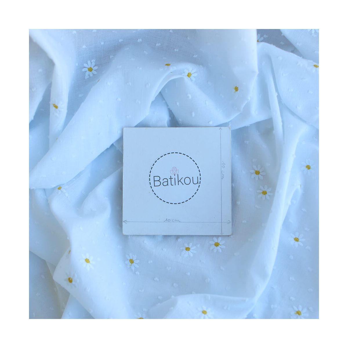 Adelaide - Plumetis de coton blanc broderies petites marguerites
