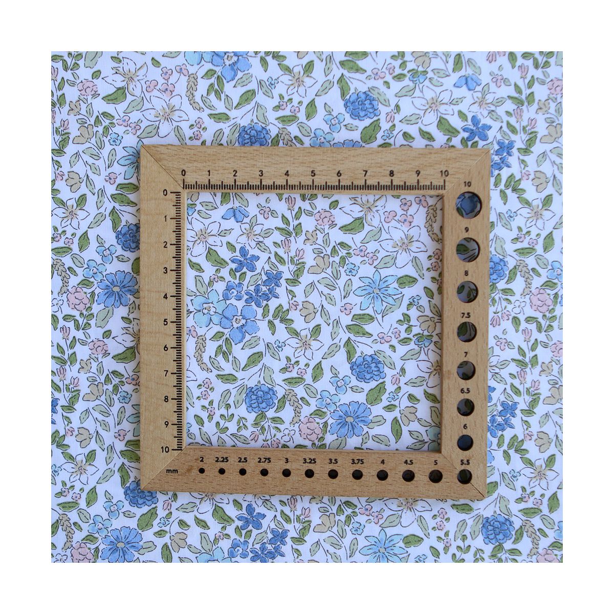 Amelie - Popeline de coton fleuri teintes bleues