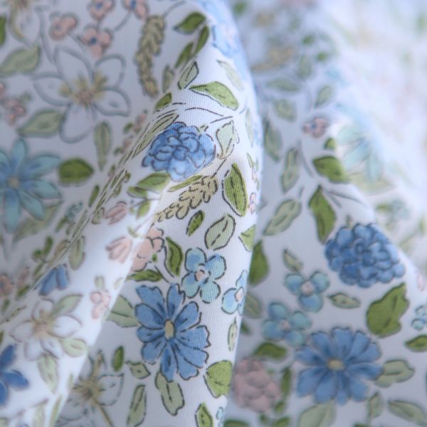 Amelie - Popeline de coton fleuri teintes bleues 2