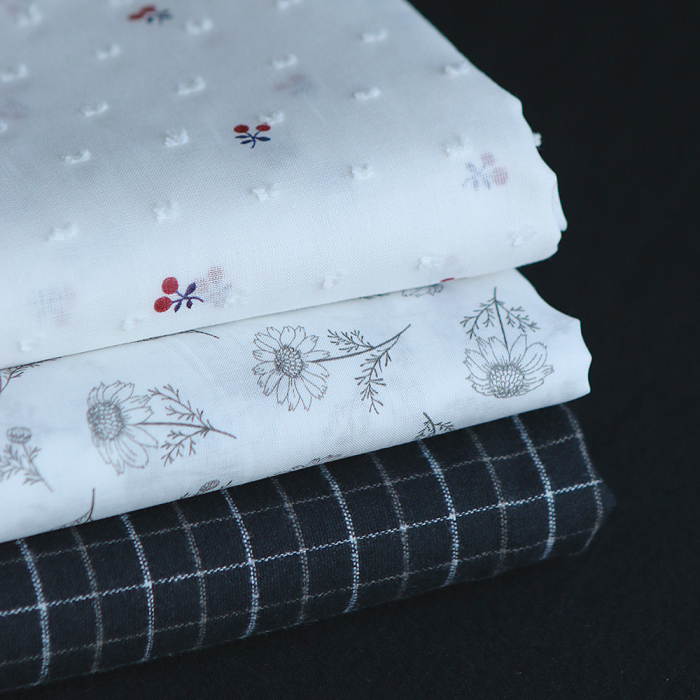 Cereza - Plumetis de coton BIO motifs imprimés cerises noir et rouge