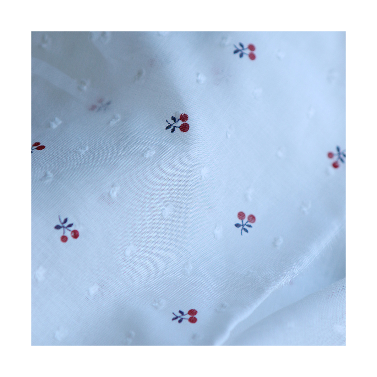 Cereza - Plumetis de coton BIO motifs imprimés cerises noir et rouge