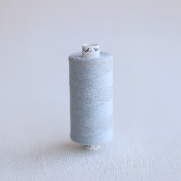 Fil à coudre Gris argent COATS Moon 914 m | Batikou