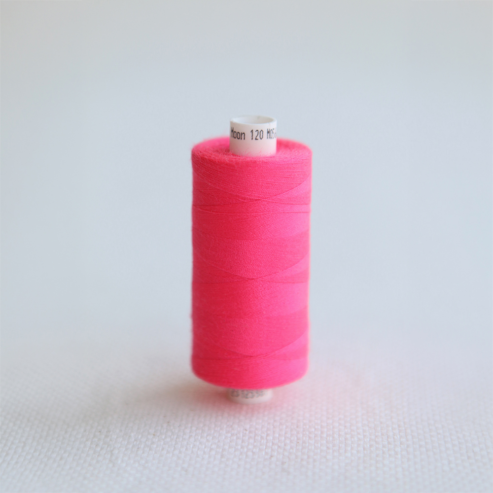 Fil à coudre rose fluo COATS Moon 914 m | Batikou