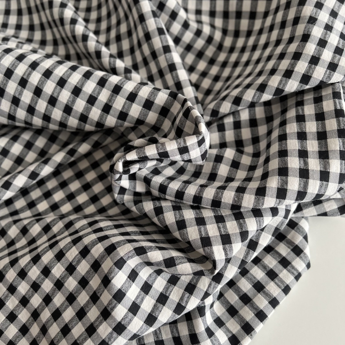 Seersucker / Coton gaufré vichy 6mm noir / lait Batikou - 1
