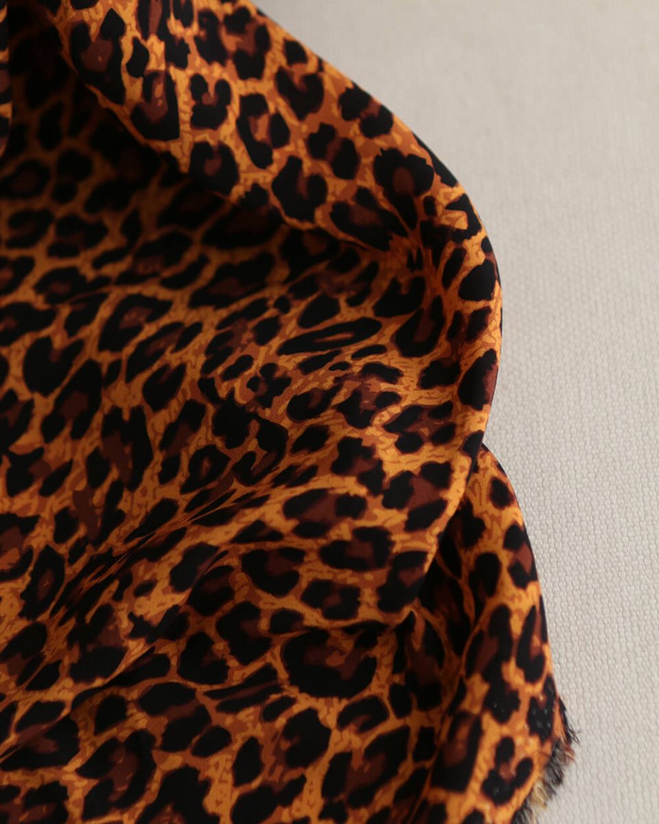 Viscose Ecovero imprimé léopard Graou coloris feu
