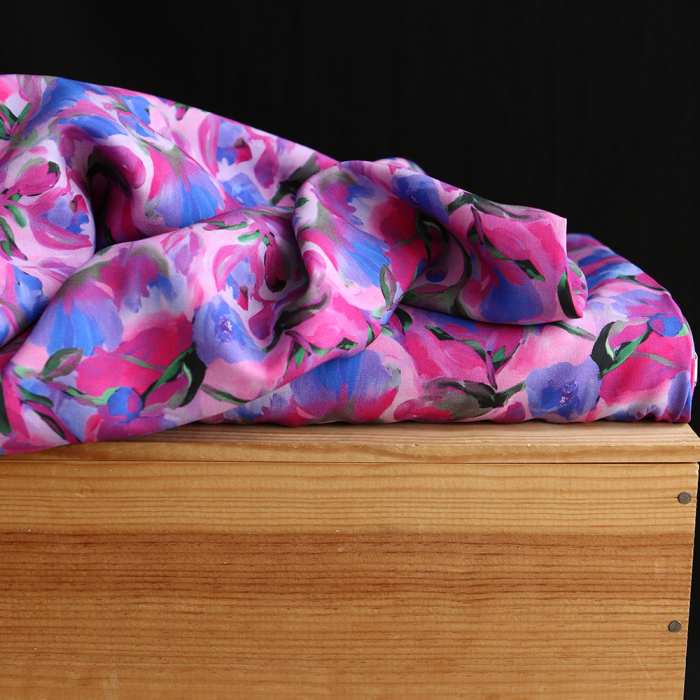 Fabiola - Viscose Ecovero imprimé fleuri purple