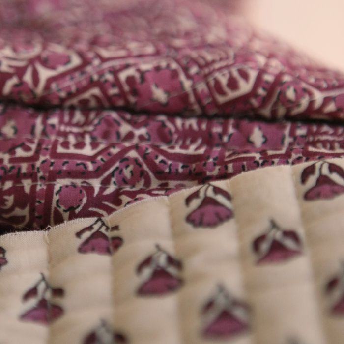 Malini - Tissu indien matelassé double face coton hand block, largeur 100 cm