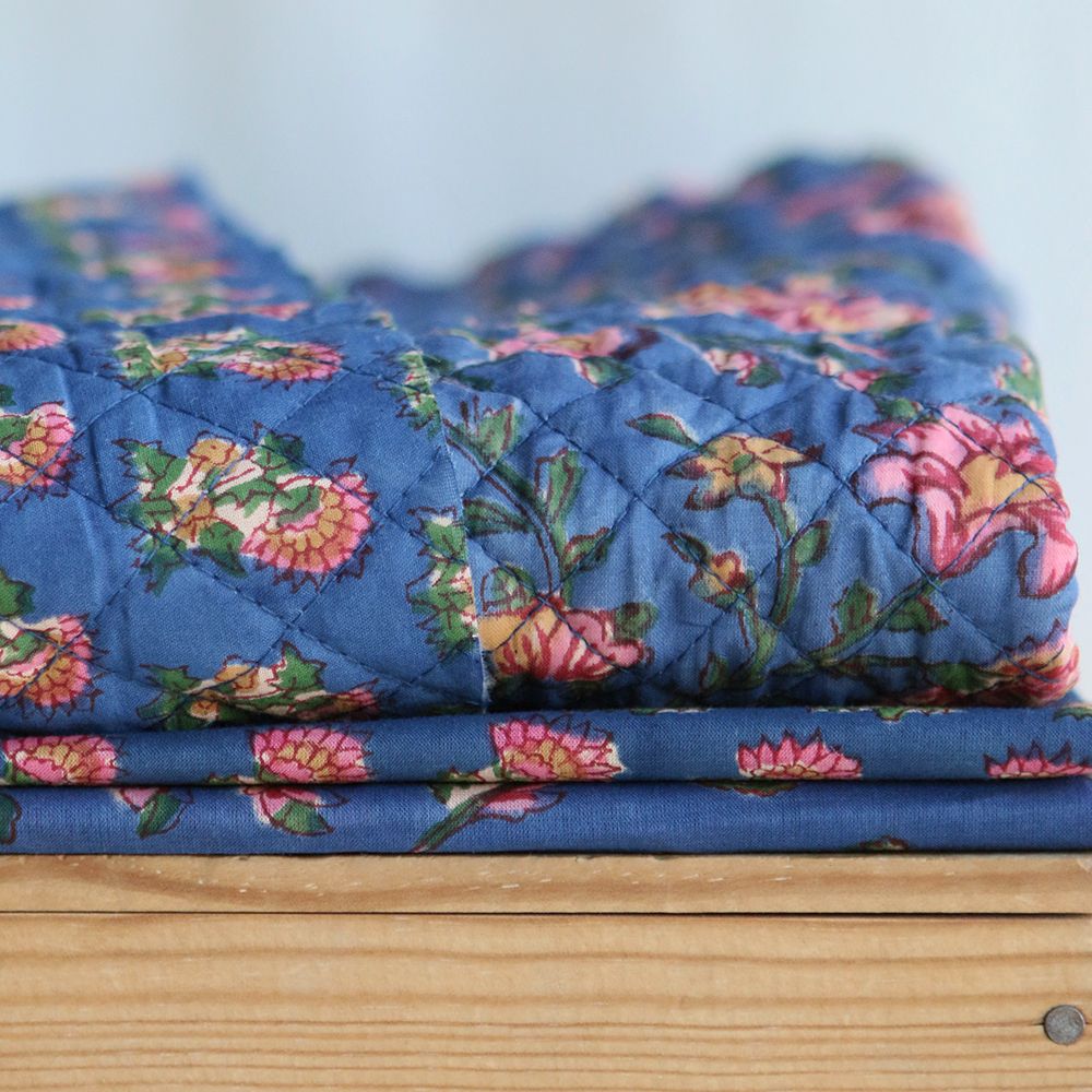 Saanvi - Tissu indien matelassé double face coton hand block, largeur 100 cm