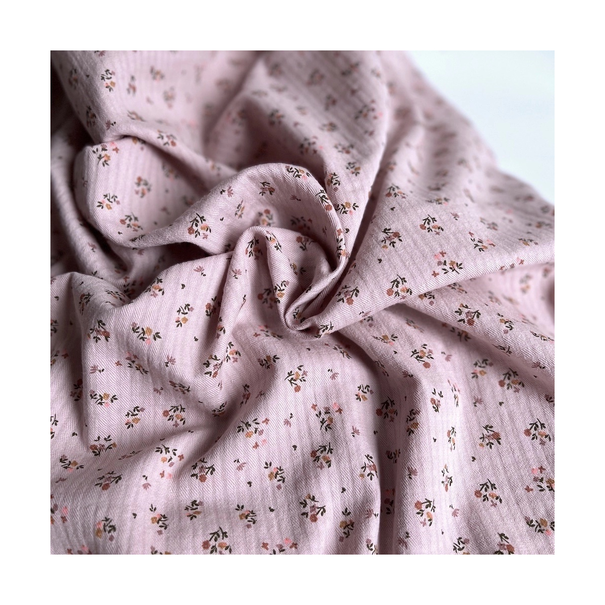Seersucker / Coton gaufré doux rose thé motif fleuri Batikou - 1