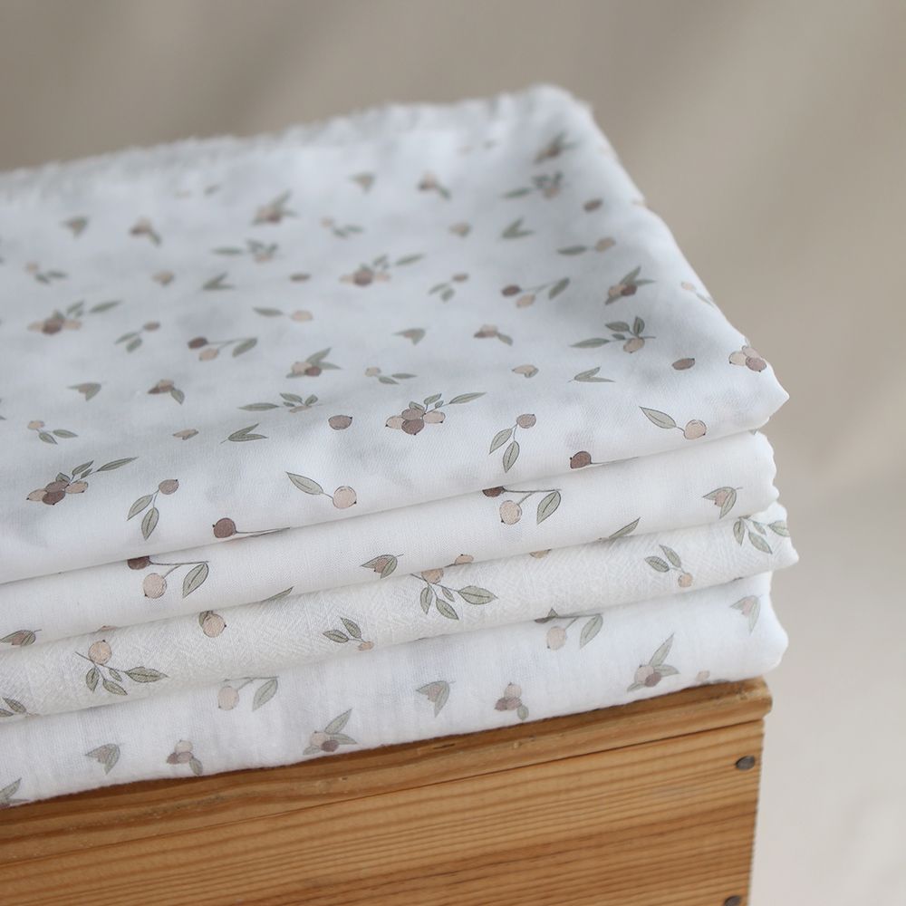 Hind - Double gaze de coton BIO exclusif blanc lait à motif nature