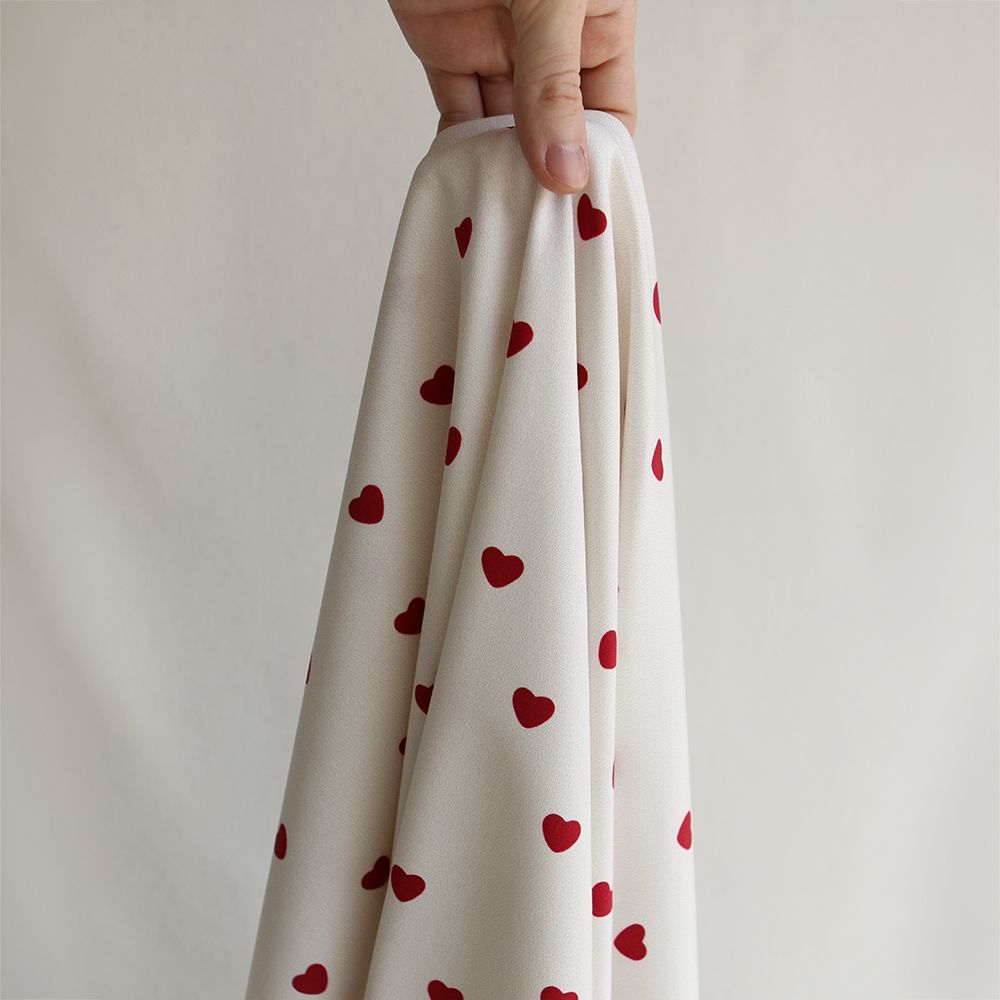 Little Manou - Jersey coton bio motif exclusif coeurs rouges