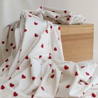 Little Manou - Jersey coton bio motif exclusif coeurs rouges