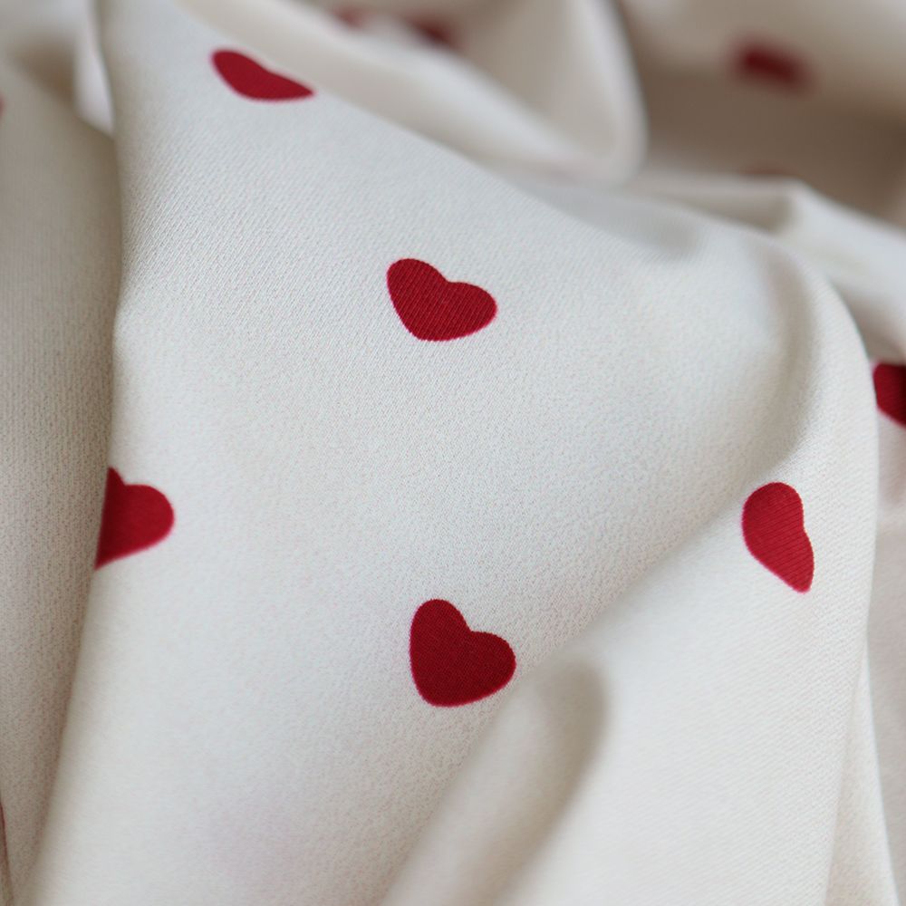 Little Manou - Jersey coton bio motif exclusif coeurs rouges