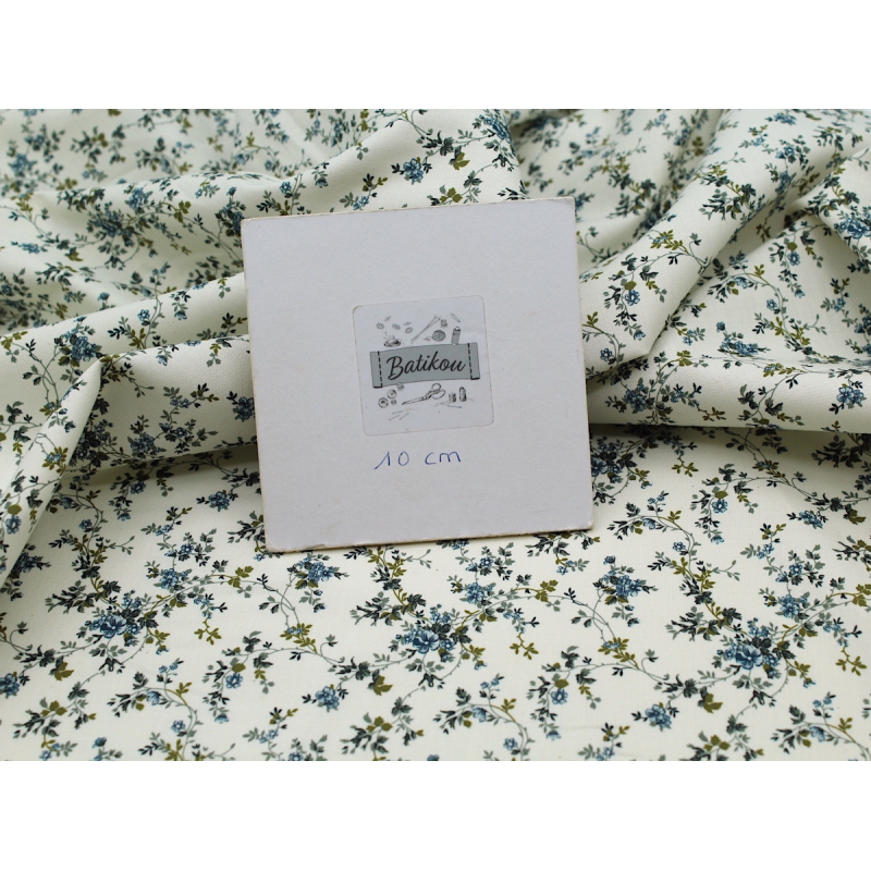 Popeline de coton fine et douce organique fond ivoire imprimé fleuri bleu vert