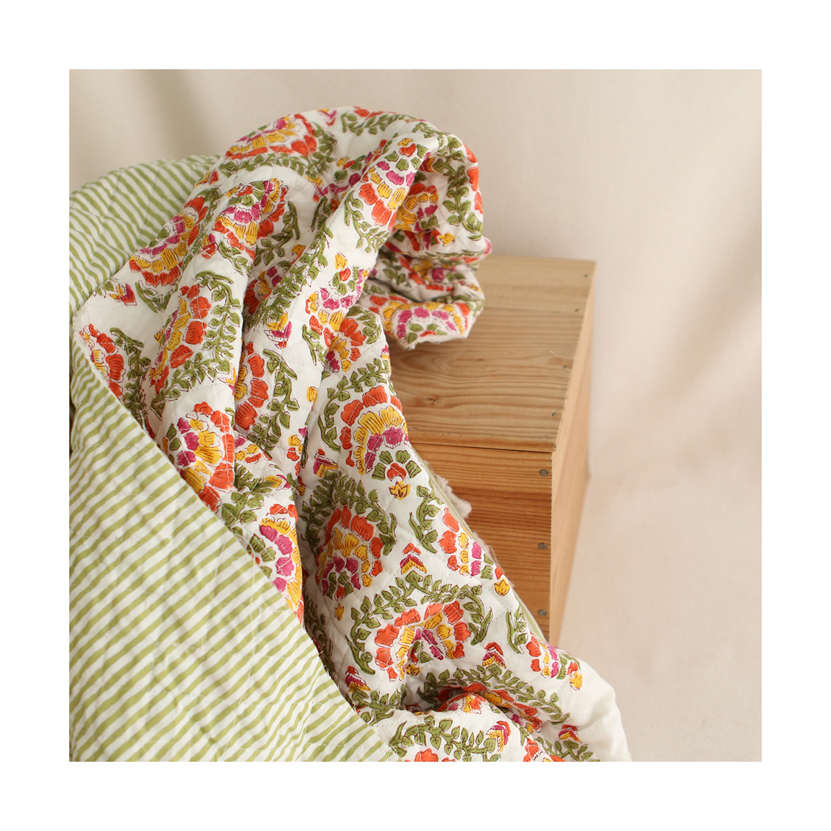 Ravi - Tissu indien matelassé double face coton hand block teal largeur 100cm