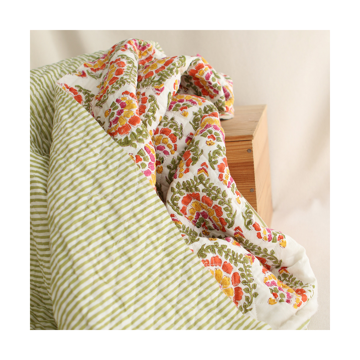 Ravi - Tissu indien matelassé double face coton hand block teal largeur 100cm