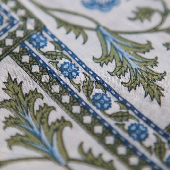 Prisha - Tissu indien en coton imprimé main, hand block bleu et vert