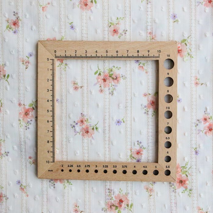 Emma - Broderie anglaise plumetis coton imprimé fleuri