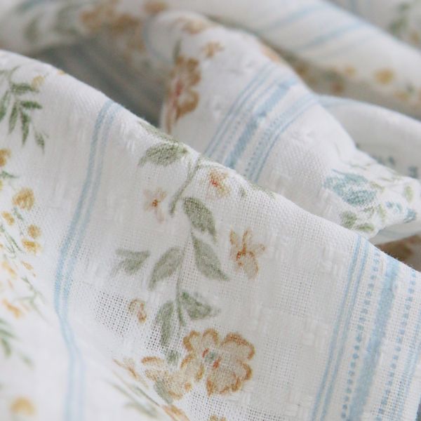 Suzie - Seersucker / Coton gaufré doux fleuri bleu poudré 2